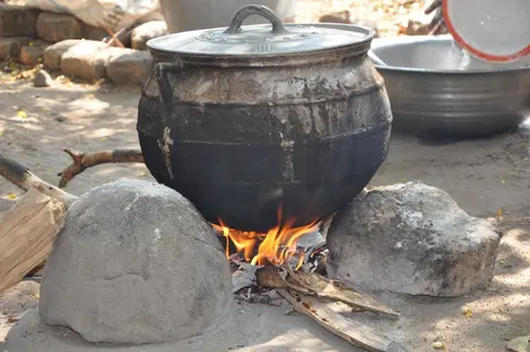 ɗwara gɨ haye (préparation de la boule)