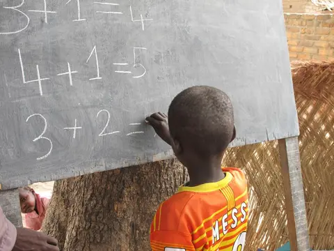 lekol dɨnə dine day (classe préscolaire)